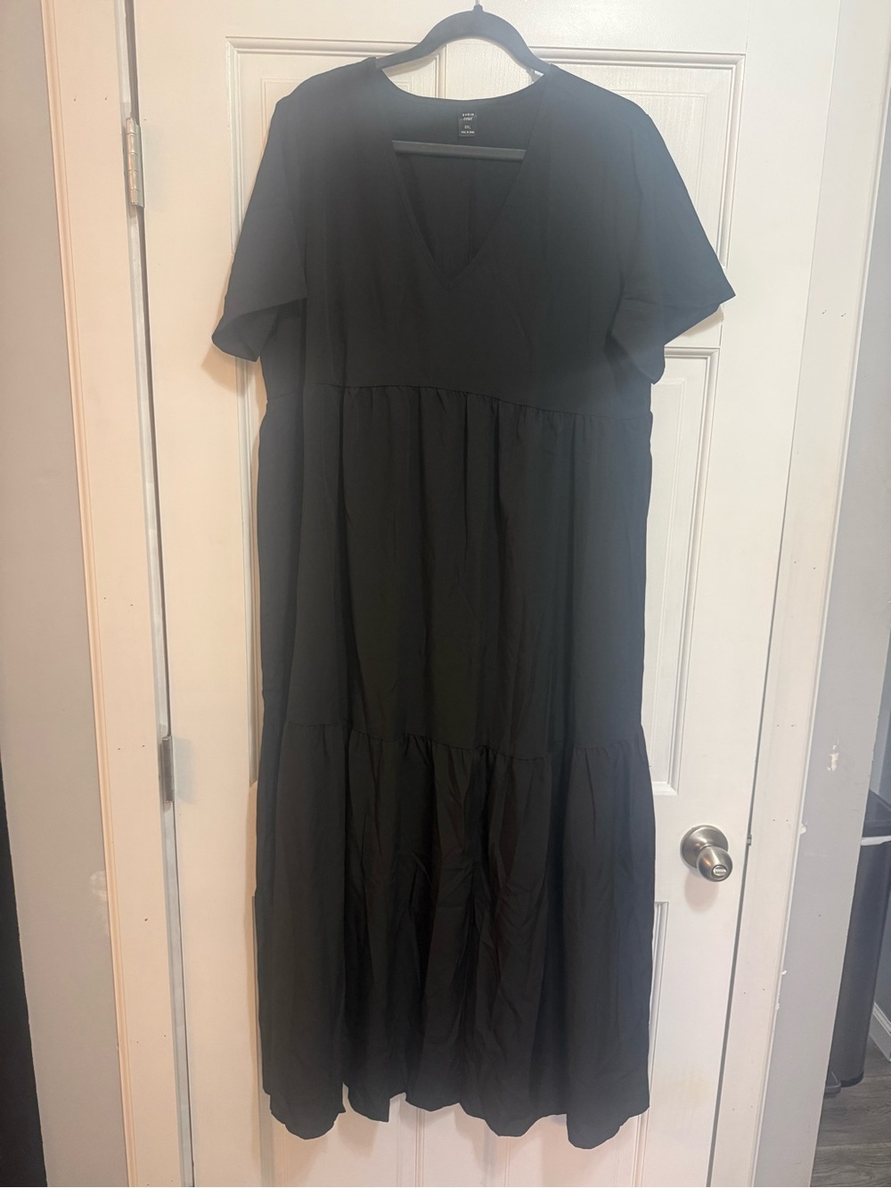 SHEIN Black V-Neck Tiered Maxi Dress new without tags 0X